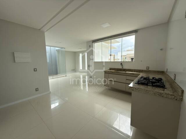 #BV001 - Casa para Locação em Vitória da Conquista - BA - 2