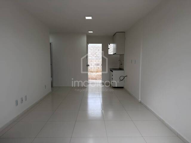 Casa para Locação em Vitória da Conquista - 3