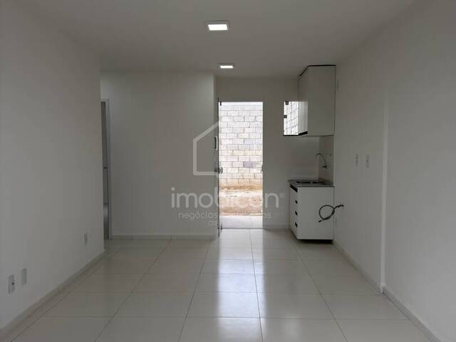 Casa para Locação em Vitória da Conquista - 4