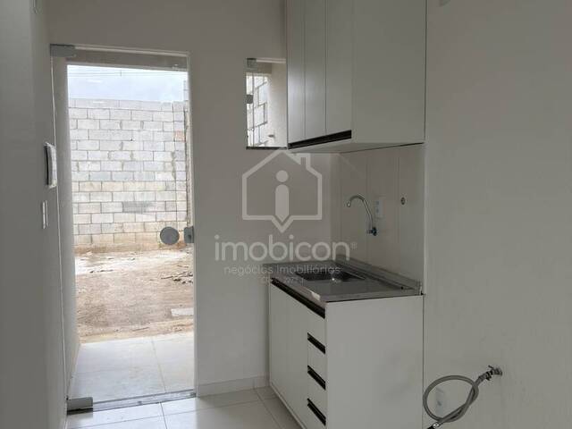 Casa para Locação em Vitória da Conquista - 5