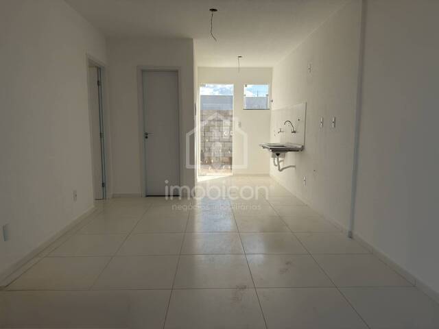 Casa para Locação em Vitória da Conquista - 3