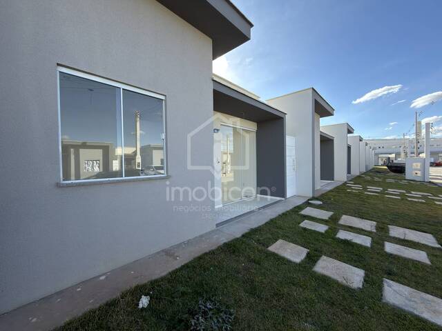 Casa para Locação em Vitória da Conquista - 2