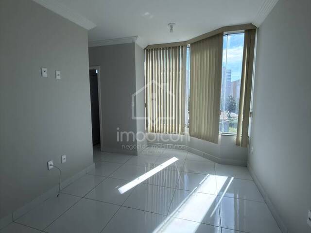 Apartamento para Locação em Vitória da Conquista - 4
