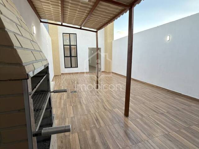 Casa para Venda em Vitória da Conquista - 3