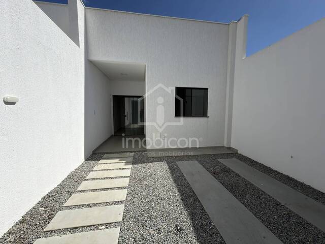 Casa para Venda em Vitória da Conquista - 2