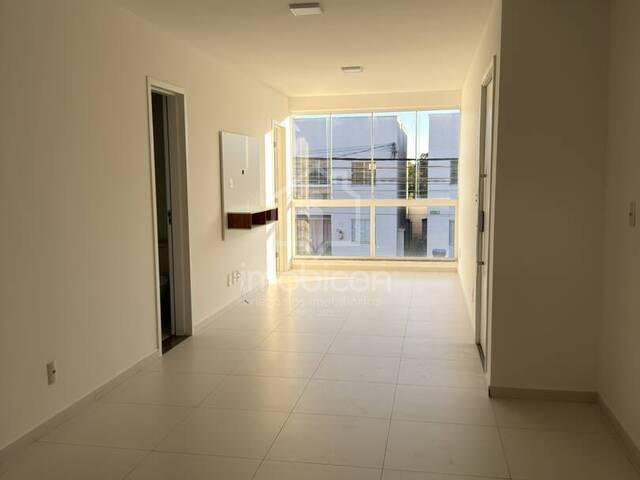 Apartamento para Locação em Vitória da Conquista - 3