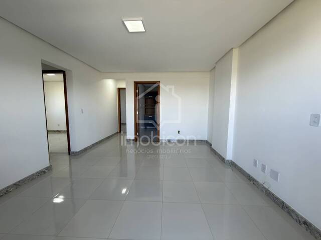 #364 - Apartamento para Venda em Vitória da Conquista - BA - 2