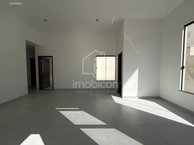 Casa para Locação em Vitória da Conquista - 3