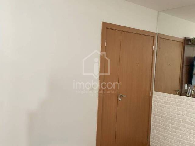 Apartamento para Locação em Vitória da Conquista - 2