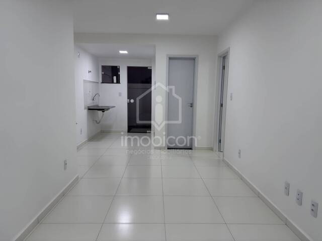 Apartamento para Locação em Vitória da Conquista - 2