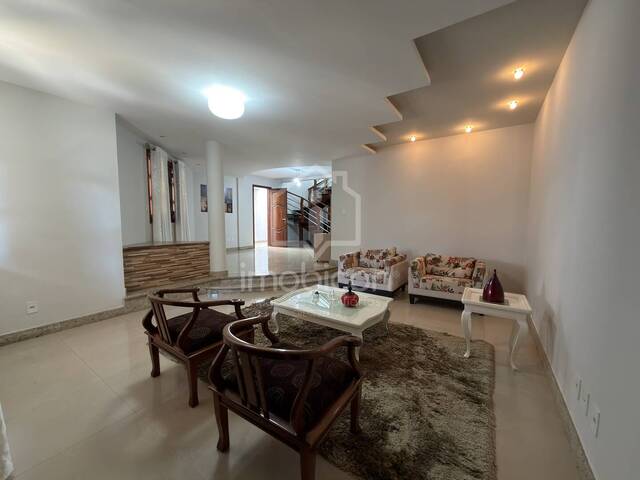 Casa para Locação em Vitória da Conquista - 3