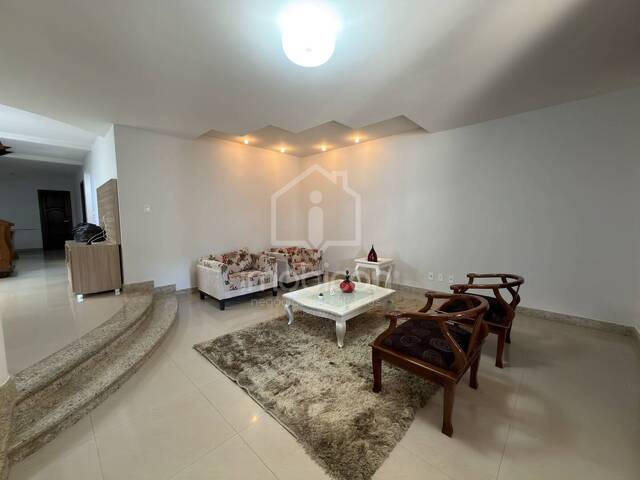 Casa para Locação em Vitória da Conquista - 5